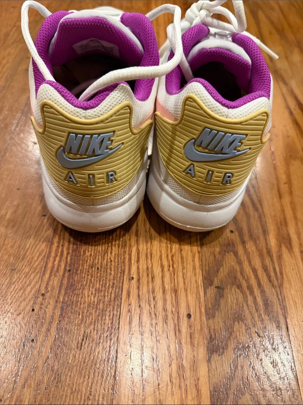 Nike breathable white